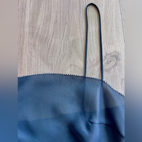 Vintage TAHARI gown, PRISTINE, size 2 - Picture 10 of 11